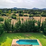 Holiday home Schoene Fuer 8 Personen In Der Naehe Von By Interhome *