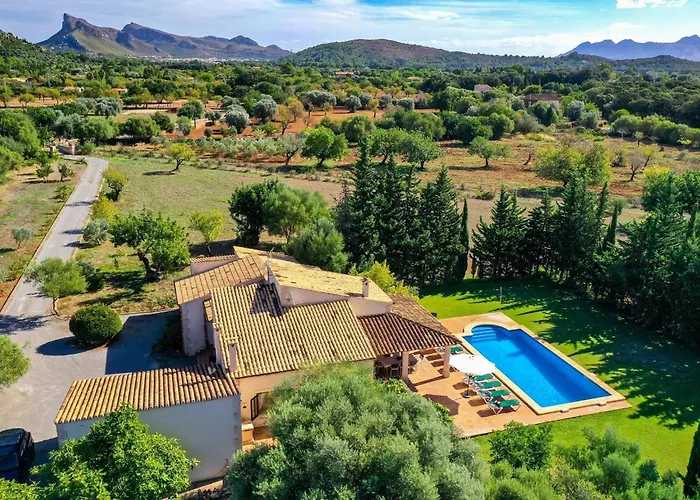 Schoene Fuer 8 Personen In Der Naehe Von By Interhome 포엔샤